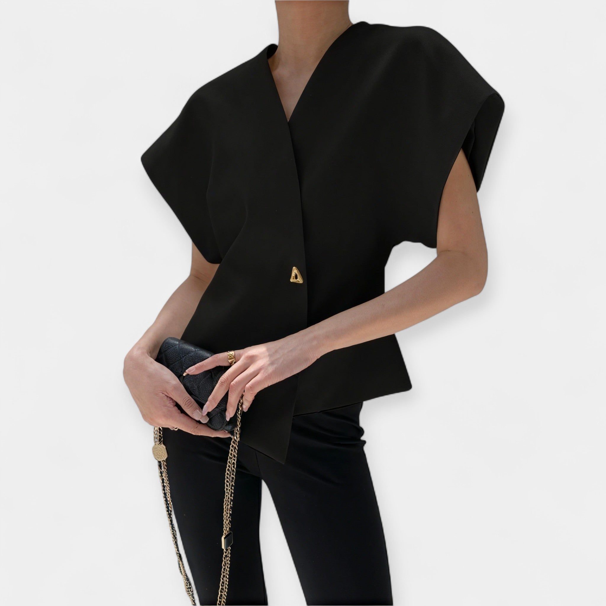 Κομψό Top με Minimal Σχεδιασμό